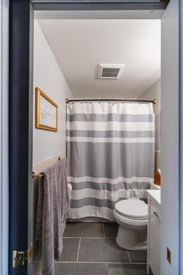 Bedroom In Thoughtfully Decorated East Passyunk Homestay Philadelphia